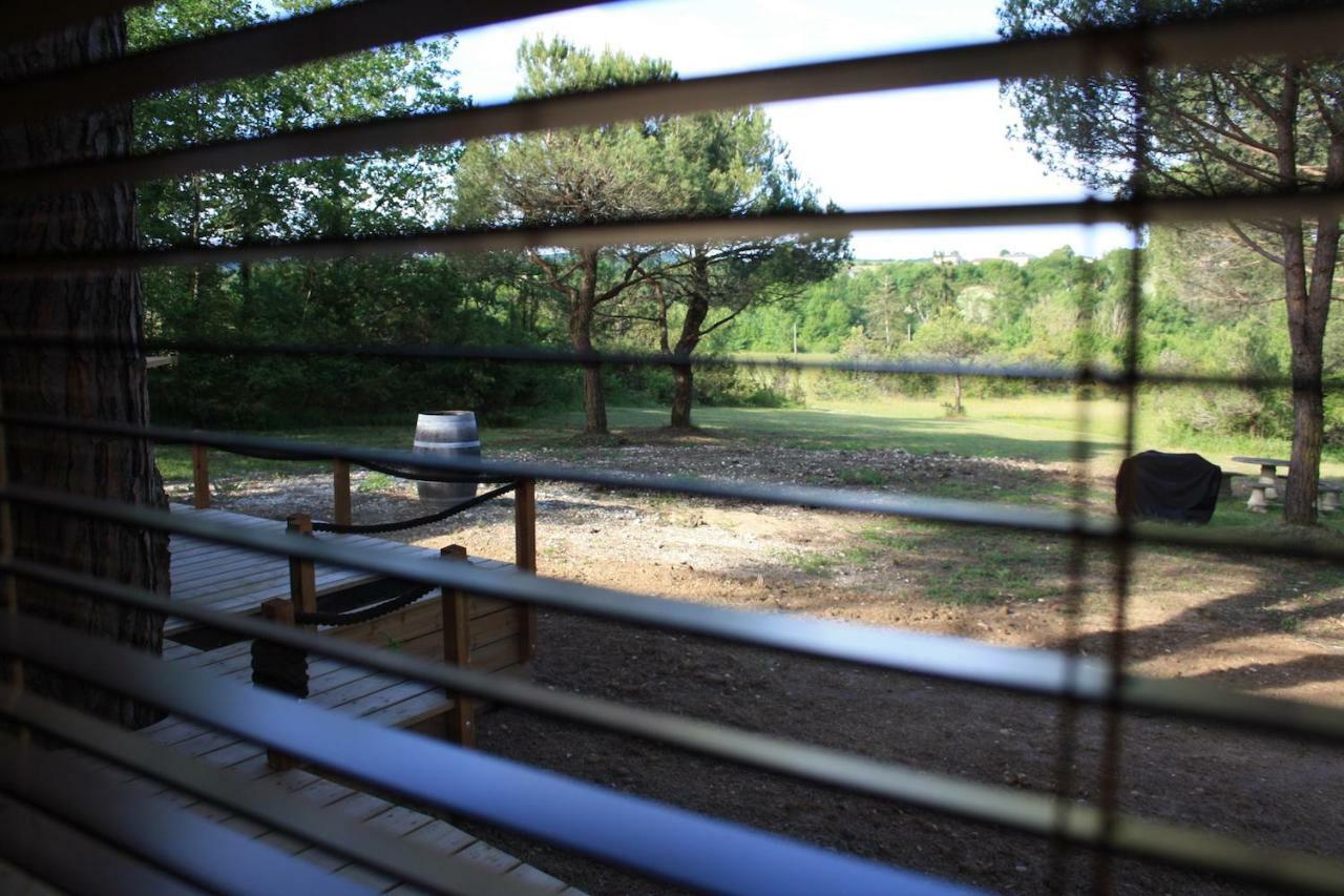 La Cabane A Papi Thenac  Ngoại thất bức ảnh
