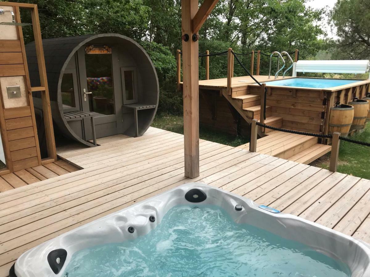La Cabane A Papi Thenac  Ngoại thất bức ảnh